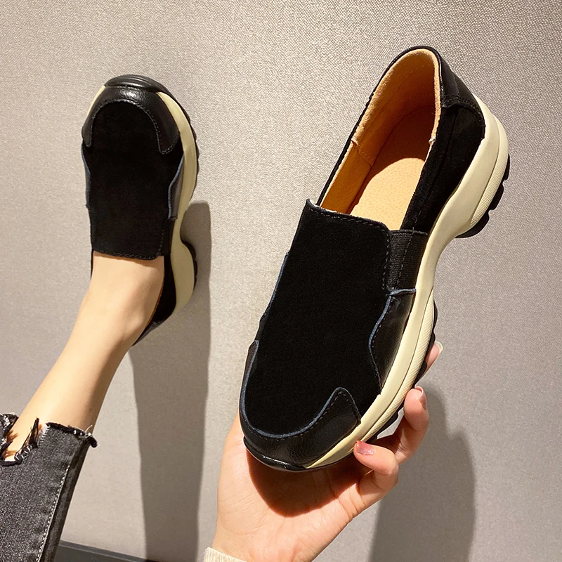 Large Size 43 Women Casual Shoes Platform Sneakers Solid Vulcanized Shoes Breathable Ladies Femme Chunky Walking Shoes 2021
Large Size 43 Women Casual Shoes Platform Sneakers Solid Vulcanized Shoes Breathable Ladies Femme Chunky Walking Shoes 2021