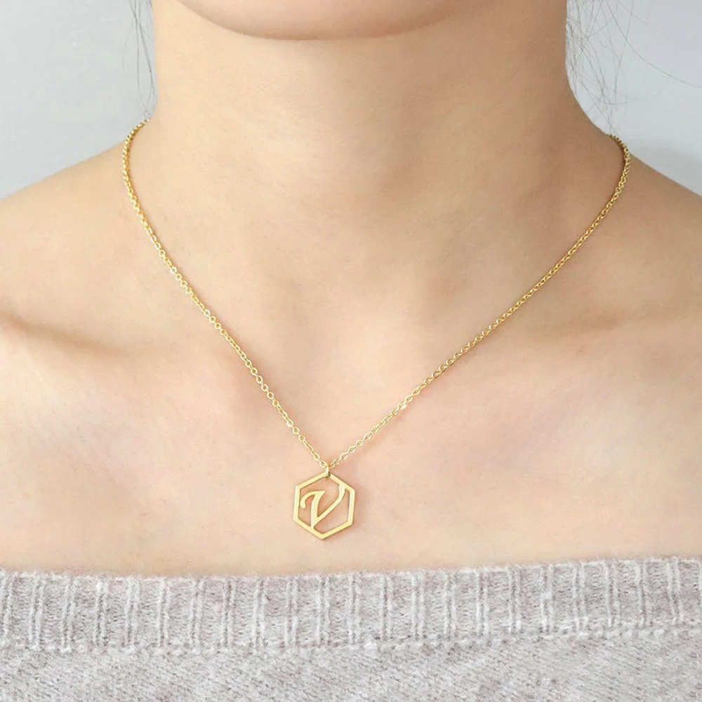 Personalized Stainless Steel Necklace For Women Custom Name Letter Pendant Gold Nameplate Charm Fashion Jewelry Birthday Gift
Personalized Stainless Steel Necklace For Women Custom Name Letter Pendant Gold Nameplate Charm Fashion Jewelry Birthday Gift