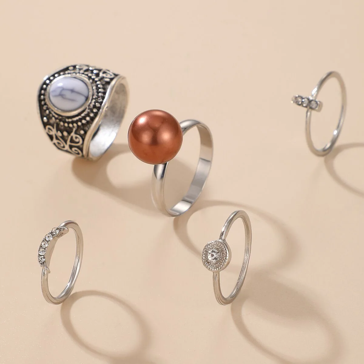 Vintage Antique 5 pcs Ethnic Finger Ring Set Freshwater Pearl Ring set for women gift.
Vintage Antique 5 pcs Ethnic Finger Ring Set Freshwater Pearl Ring set for women gift.