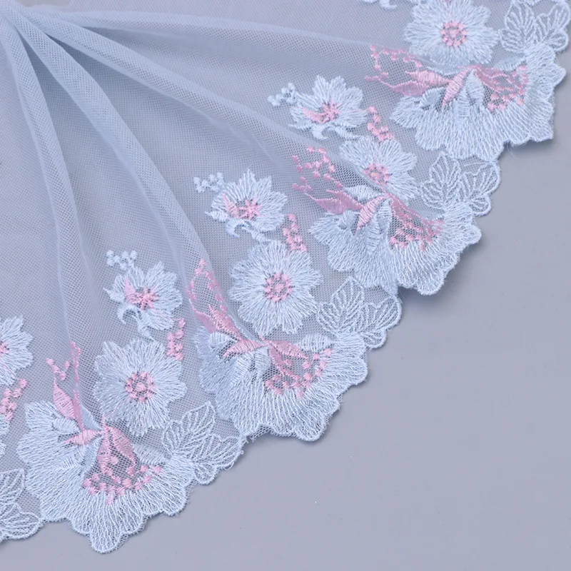 20Yards 22cm Wide Handmade Embroidery Flowers Lace Trim Wedding Dress Accessories for Women Underwear
20Yards 22cm Wide Handmade Embroidery Flowers Lace Trim Wedding Dress Accessories for Women Underwear