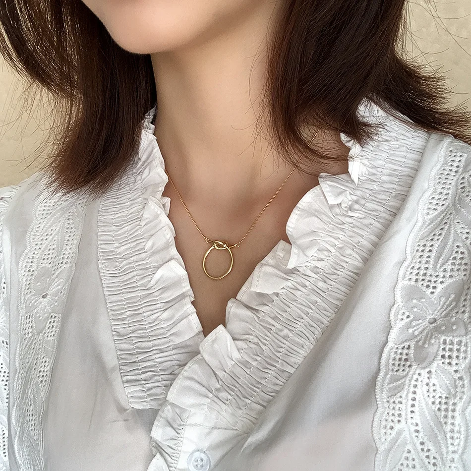 Amaiyllis 925 Sterling Silver 18k Gold Knotted Necklace Pendant Gold Silver 925 Knot Clavicle Pendants Necklace Jewelry
Amaiyllis 925 Sterling Silver 18k Gold Knotted Necklace Pendant Gold Silver 925 Knot Clavicle Pendants Necklace Jewelry