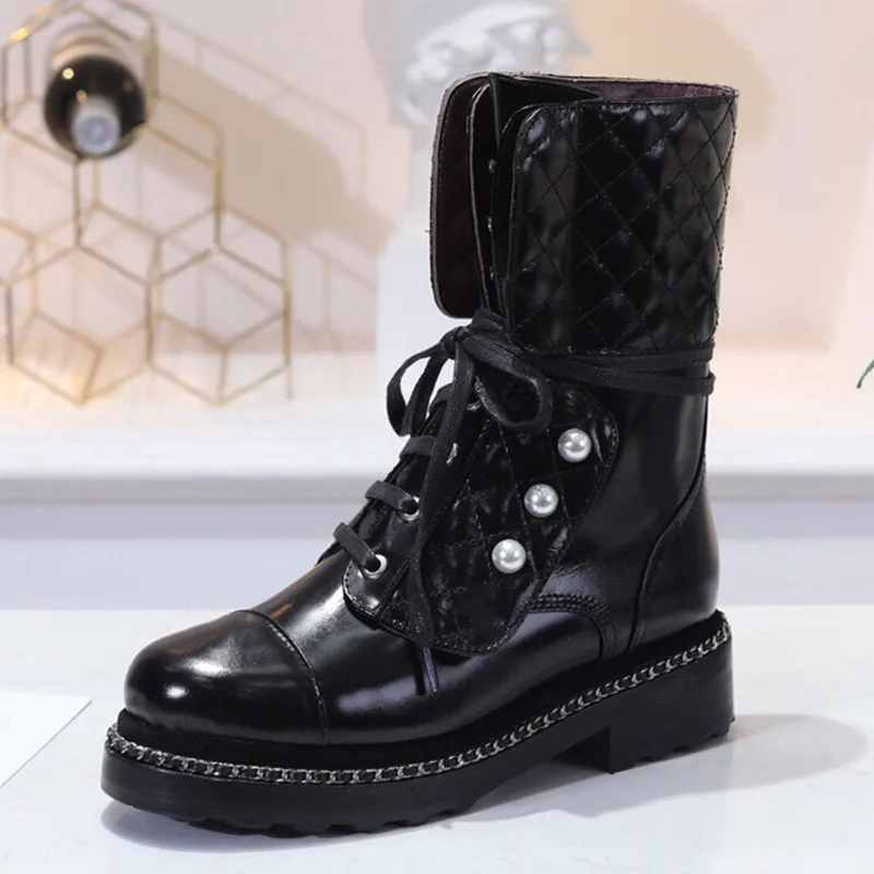 Pearl Woman Boots Checkered Square Heels Boots Winter Black Shoes Women Genuine Leather Shoes Fashion Elegant Ladies Boots Hot
Pearl Woman Boots Checkered Square Heels Boots Winter Black Shoes Women Genuine Leather Shoes Fashion Elegant Ladies Boots Hot