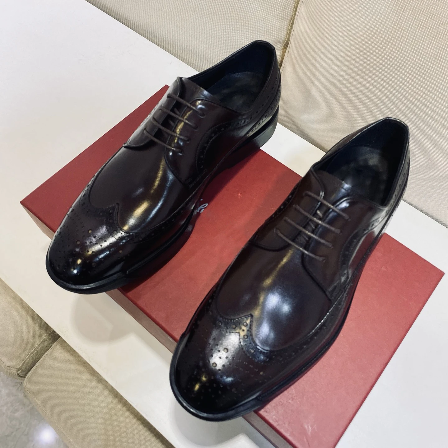 High-end quality men's casual leather shoes original manufacturers raw material leather production extreme luxury style
High-end quality men's casual leather shoes original manufacturers raw material leather production extreme luxury style