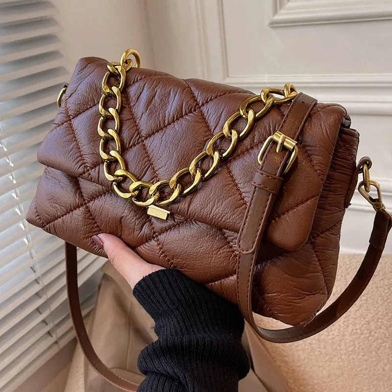 Luxury PU Leather Women Crossbody Shoulder Bags Fashion Chain Handbag And Purses Female Shopper Messenger Bag Vintage Black Tote
Luxury PU Leather Women Crossbody Shoulder Bags Fashion Chain Handbag And Purses Female Shopper Messenger Bag Vintage Black Tote