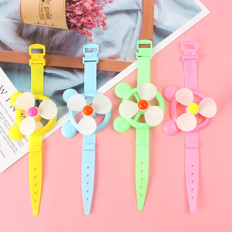 4 Pes of Colorful Wrist Watches Windmill Holiday Gifts School Kindergarten Bagged Pupils Creative Children's Puzzle Toys
4 Pes of Colorful Wrist Watches Windmill Holiday Gifts School Kindergarten Bagged Pupils Creative Children's Puzzle Toys