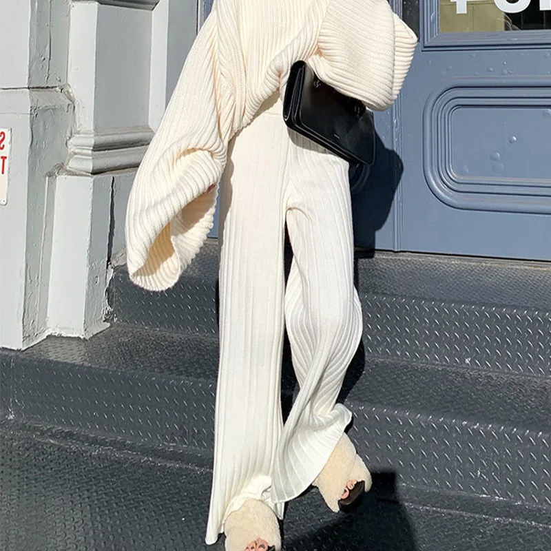 Knitted Trousers Women Wide Leg Pants Solid Casual Pantalones Autumn Winter Thicken Bottoms Korean Loose High Waist Streetwear
Knitted Trousers Women Wide Leg Pants Solid Casual Pantalones Autumn Winter Thicken Bottoms Korean Loose High Waist Streetwear