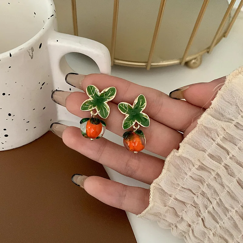 Dripping Oil Green Flower Glass Fruit Drop Earrings Fashionable Sweet No Pierced Clip On Earring for Women Girl Cute Jewelry
Dripping Oil Green Flower Glass Fruit Drop Earrings Fashionable Sweet No Pierced Clip On Earring for Women Girl Cute Jewelry