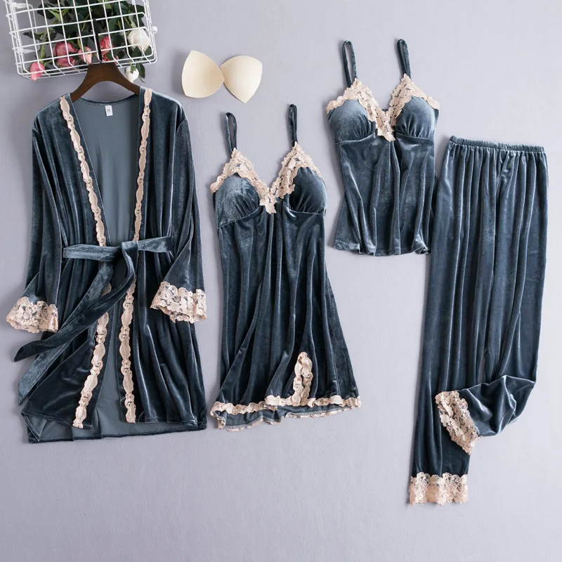4PCS Velour Sleepwear Sleep Set Womens Autumn Nightwear Robe V-Neck Pijamas Softy Gown Sleepshirt Winter Pajamas Suit Negligee
4PCS Velour Sleepwear Sleep Set Womens Autumn Nightwear Robe V-Neck Pijamas Softy Gown Sleepshirt Winter Pajamas Suit Negligee