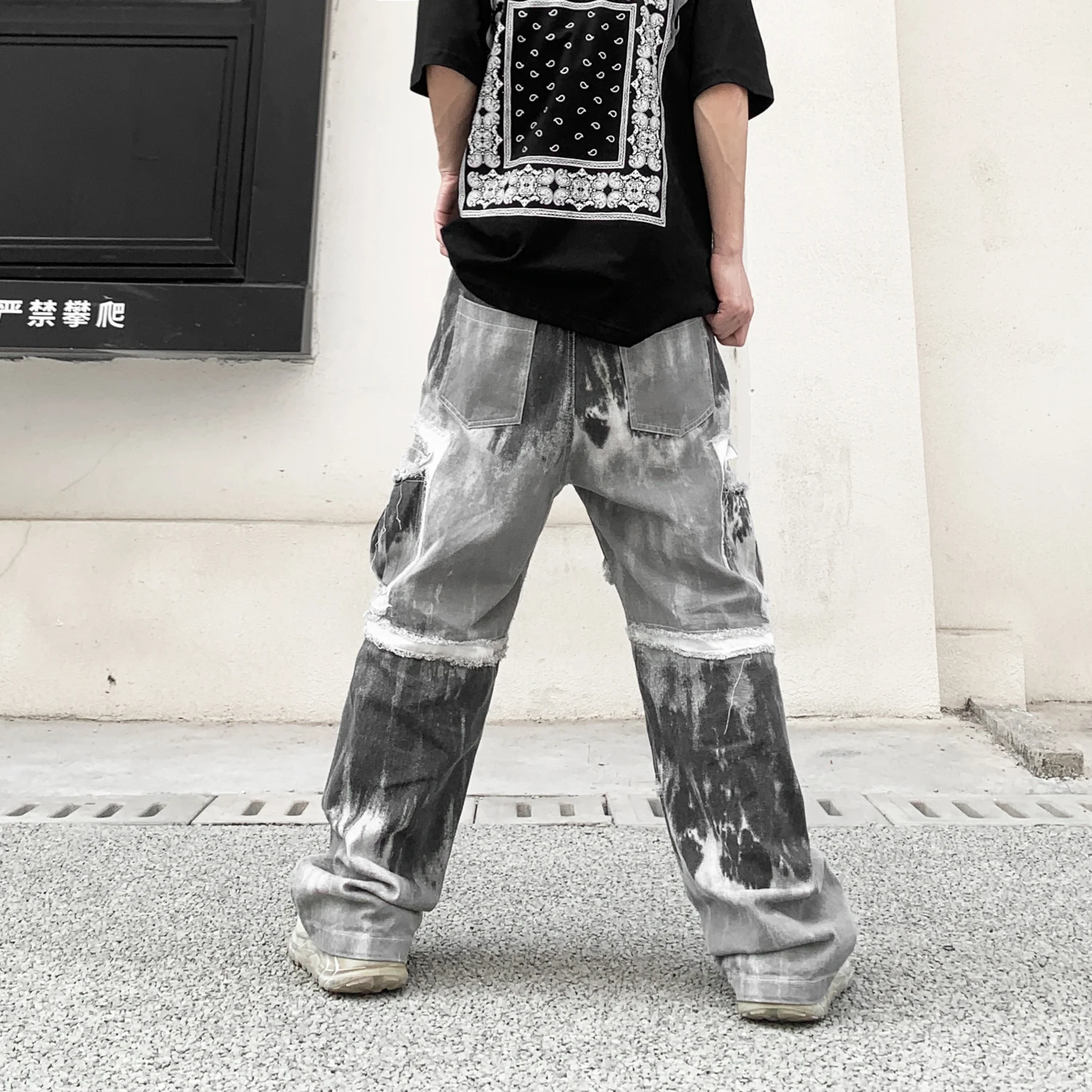 SEVEYFAN Men's Fashion Tie Dye Burrs Jeans Hip Hop Burrs Cargo Denim Pants Loose Flared Jeans Trousers 
SEVEYFAN Men's Fashion Tie Dye Burrs Jeans Hip Hop Burrs Cargo Denim Pants Loose Flared Jeans Trousers