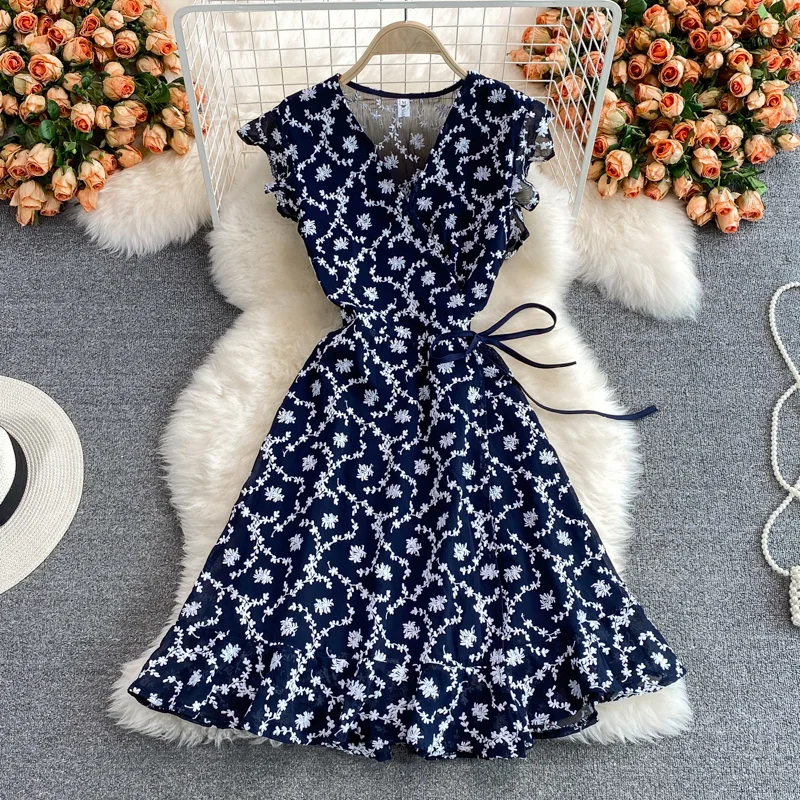 Summer New Ladies V-neck Lace Embroidered Dress Women Fashion Sleeveless Waist Bodycon Floral Dresses Girls
Summer New Ladies V-neck Lace Embroidered Dress Women Fashion Sleeveless Waist Bodycon Floral Dresses Girls
