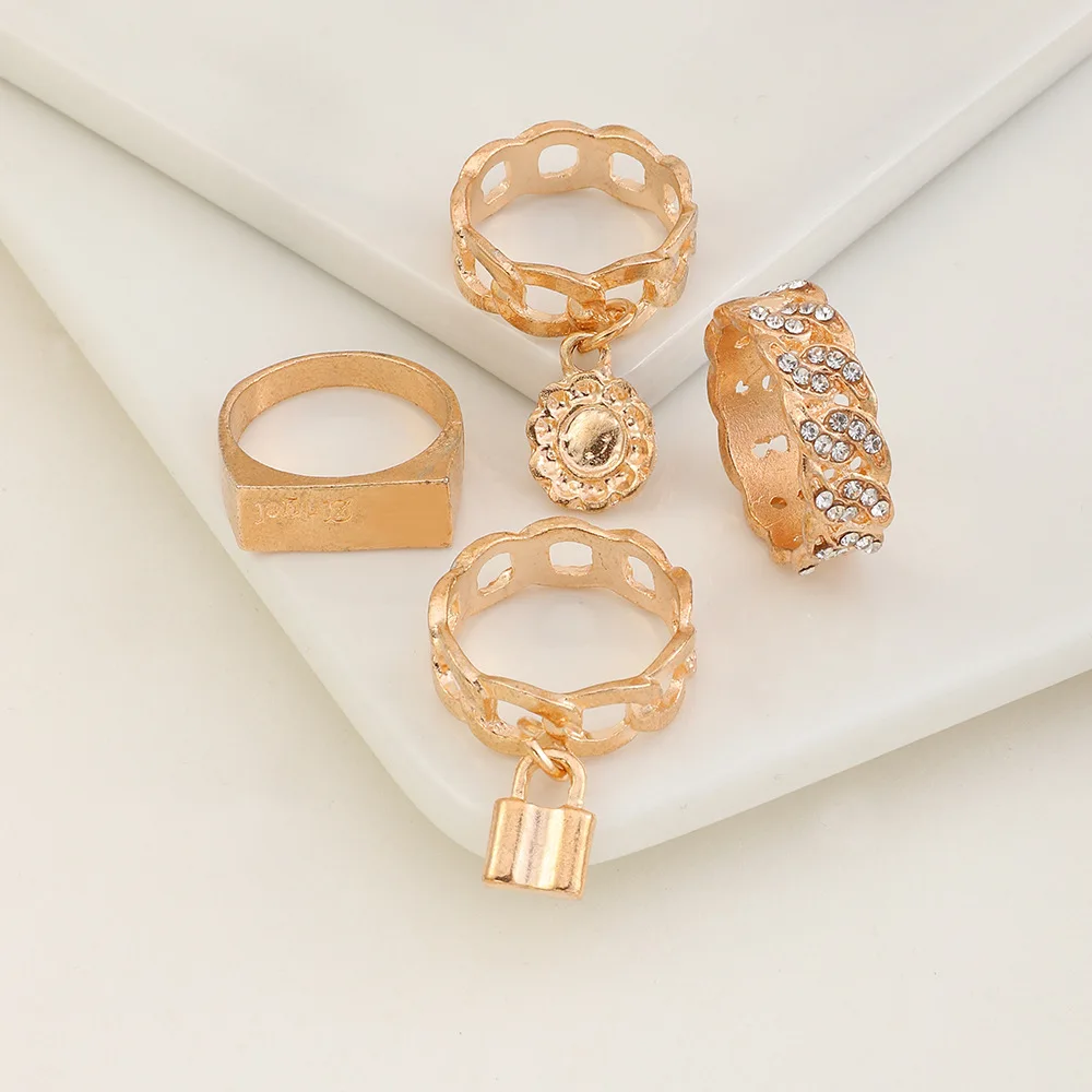 4 Pcs/set Lock Letter Coin Women's Rings Wedding Trendy Gold Ring Zircon Cubic Zirconia Stone Fashion Jewelry for Women Ring
4 Pcs/set Lock Letter Coin Women's Rings Wedding Trendy Gold Ring Zircon Cubic Zirconia Stone Fashion Jewelry for Women Ring