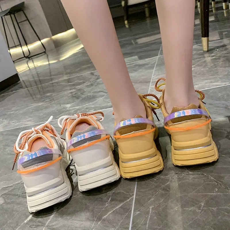2020 spring and autumn new fashion old shoes female wild color matching thick bottom breathable mesh casual sports shoes X424
2020 spring and autumn new fashion old shoes female wild color matching thick bottom breathable mesh casual sports shoes X424