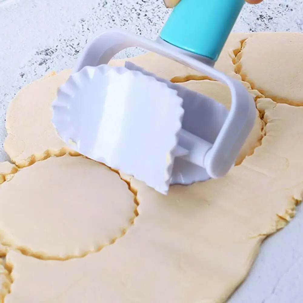 3PC Rolling Angel Biscuit Cookies Cutter Mold Maker Cake DIY Decorating Gun Kitchen Baking Mould Decorating Stamp Tools
3PC Rolling Angel Biscuit Cookies Cutter Mold Maker Cake DIY Decorating Gun Kitchen Baking Mould Decorating Stamp Tools