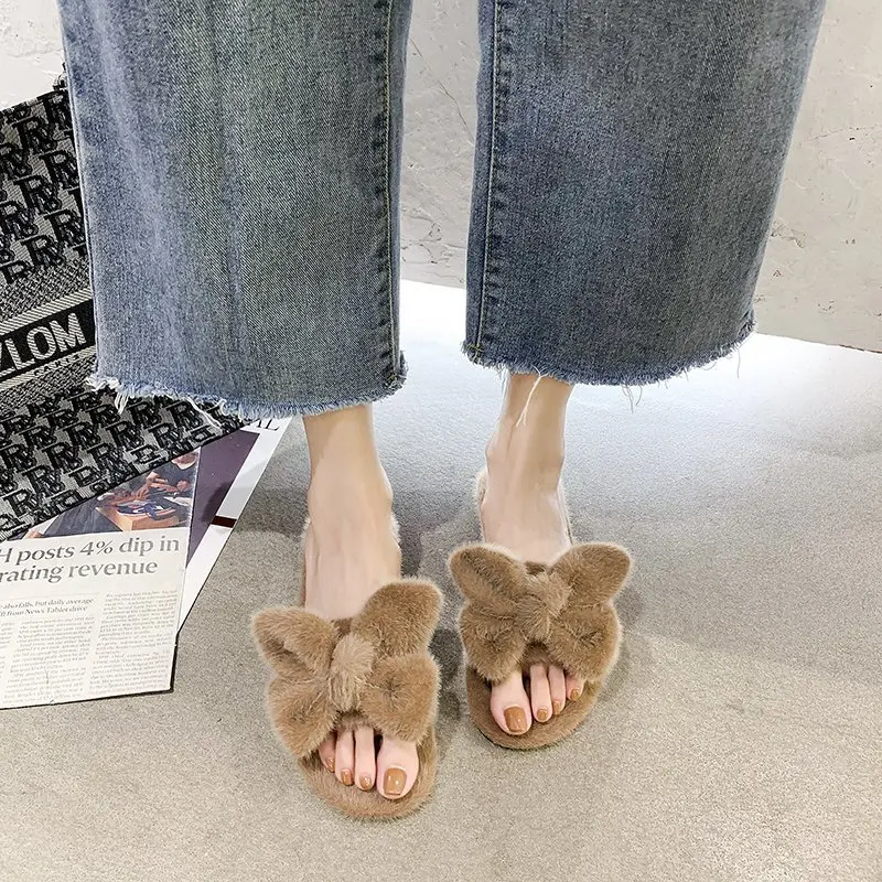 2020 Spring and Autumn New fashion plush slippers female leisure bow slippers versatile wear slippers X601
2020 Spring and Autumn New fashion plush slippers female leisure bow slippers versatile wear slippers X601