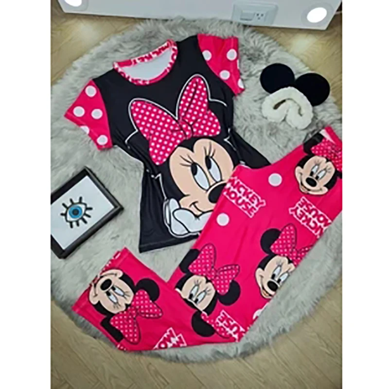 Disney Mickey Mouse Stitch cute two piece fashion casual vest trousers women suit 2021 Short sleeved T shirt and trousers
Disney Mickey Mouse Stitch cute two piece fashion casual vest trousers women suit 2021 Short sleeved T shirt and trousers
