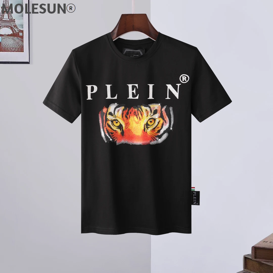 Футболка мужская летняя с круглым вырезом и коротким рукавом, 100% хлопок
Футболка мужская летняя с круглым вырезом и коротким рукавом, 100% хлопок