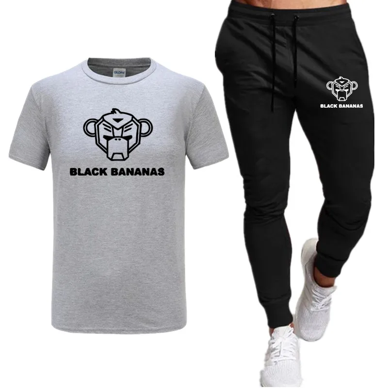 Brand Homme Two Pieces Sets New Casual Tracksuit Men Summer Clothing Bananas Sportswear Set T-Shirt Men Sweatshirt Sports Suits
Brand Homme Two Pieces Sets New Casual Tracksuit Men Summer Clothing Bananas Sportswear Set T-Shirt Men Sweatshirt Sports Suits