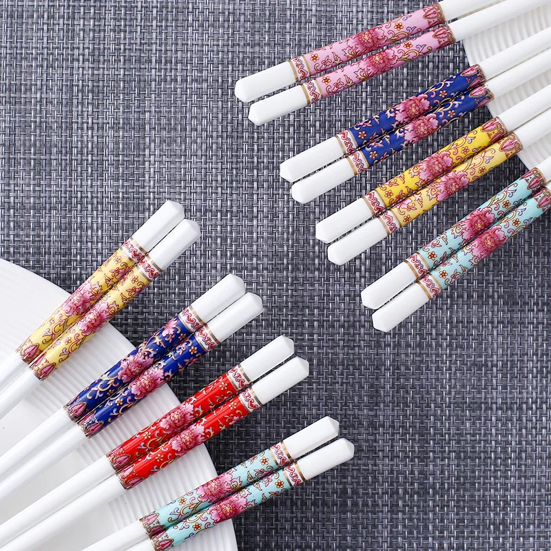 10 Pairs/Set Chinese Retro Palace Ceramic Chopsticks Enamel Bone Porcelain Chopsticks Environmental Protection China Tableware
10 Pairs/Set Chinese Retro Palace Ceramic Chopsticks Enamel Bone Porcelain Chopsticks Environmental Protection China Tableware