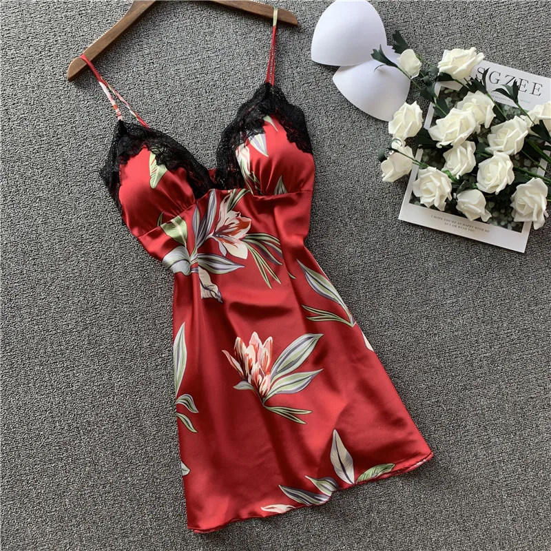 Women's Faux Silk Lace Cami Mini Dress Sexy Sleepwear Backless Nightie with Chest Pads
Women's Faux Silk Lace Cami Mini Dress Sexy Sleepwear Backless Nightie with Chest Pads