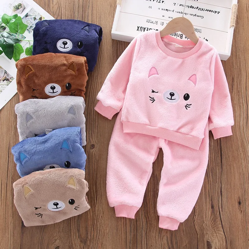Flannel animal Children Pajamas Set Winter Hooded Animal cat Cartoon Kids Pajamas For Boys Girls Sleepwear
Flannel animal Children Pajamas Set Winter Hooded Animal cat Cartoon Kids Pajamas For Boys Girls Sleepwear