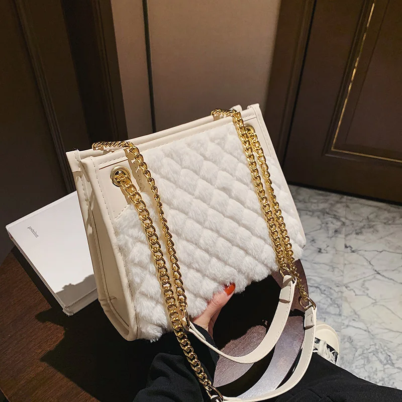 New Handbag Women Famous Brand Luxury Handbag Fashion Samll Bags Classics Brand Chain Crossbody Shoulder Bags for Women 2021
New Handbag Women Famous Brand Luxury Handbag Fashion Samll Bags Classics Brand Chain Crossbody Shoulder Bags for Women 2021