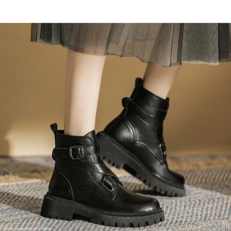 2021 Autumn New Round Head Punk Women's Ankle Boots Patent Leather Fashion Platform Buckle Thick Heel Women's Motorcycle Boots
2021 Autumn New Round Head Punk Women's Ankle Boots Patent Leather Fashion Platform Buckle Thick Heel Women's Motorcycle Boots