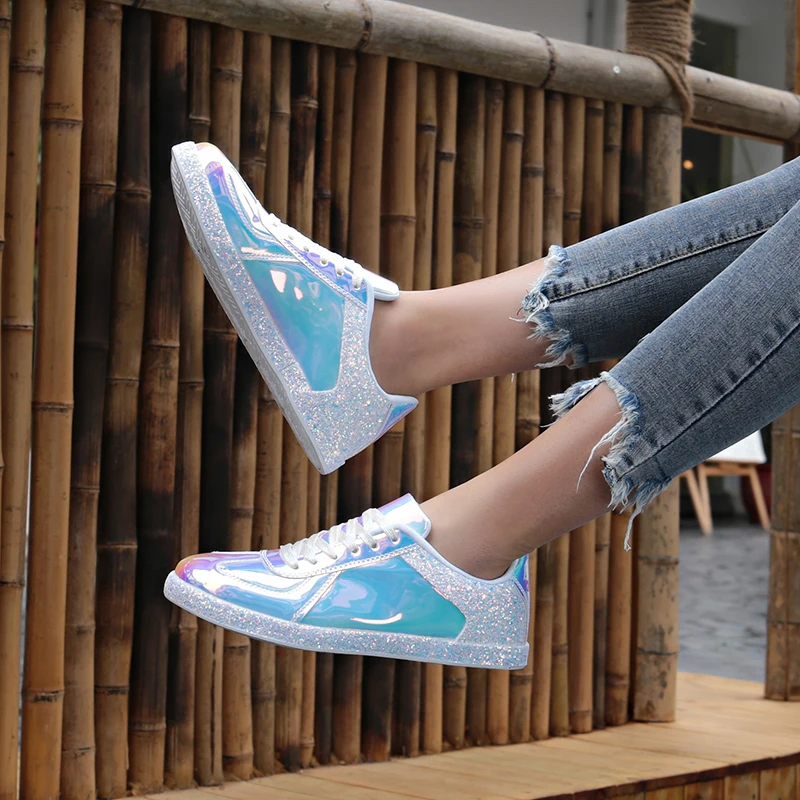 2019 Casual Bling Shoes Silver Sneaker Women Crystal Platform Chunky Sneakers Femme Rhinestone Zapato De Mujer womens shoes
2019 Casual Bling Shoes Silver Sneaker Women Crystal Platform Chunky Sneakers Femme Rhinestone Zapato De Mujer womens shoes
