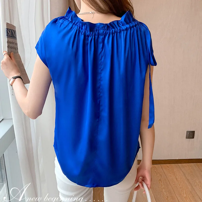 Summer New Elegant Bow Tie Satin Shirts Plus Size Korean Sleeveless Women Tops Loose Solid Casual Chiffon Blouse Women 15213
Summer New Elegant Bow Tie Satin Shirts Plus Size Korean Sleeveless Women Tops Loose Solid Casual Chiffon Blouse Women 15213