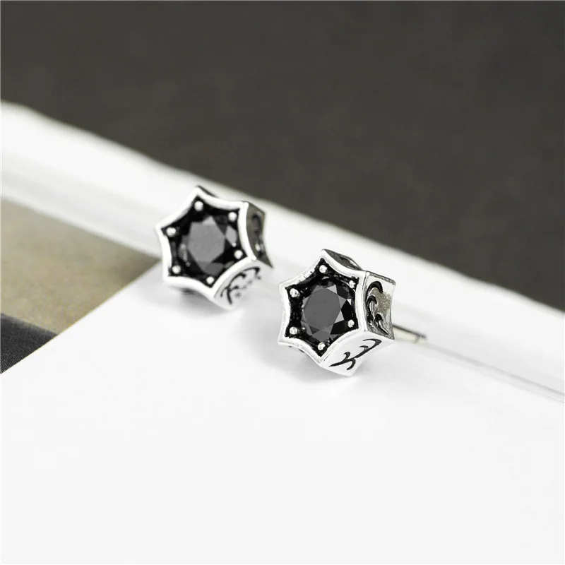 Earrings 2021 Trend 925 Silver Retro Personality Thai Silver Black Diamond Hexagonal Star Stud Earring Men's Fashion Ear Jewelry
Earrings 2021 Trend 925 Silver Retro Personality Thai Silver Black Diamond Hexagonal Star Stud Earring Men's Fashion Ear Jewelry