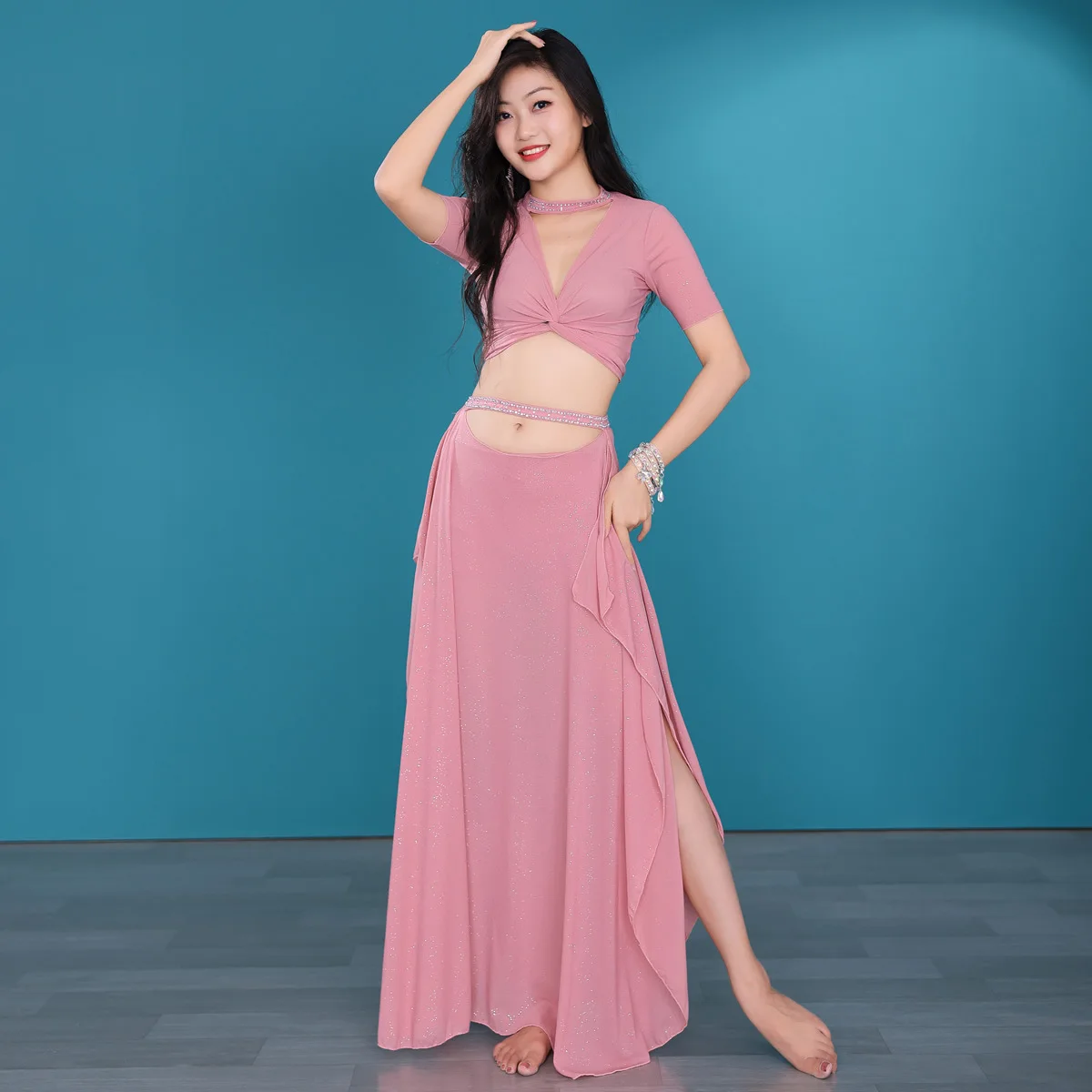 Summer Girls Dance Clothing Stretch Tie Sequins Set Class Wear Short Sleeves Belly Dance Costume 2pcs Crop Top and Skirt
Summer Girls Dance Clothing Stretch Tie Sequins Set Class Wear Short Sleeves Belly Dance Costume 2pcs Crop Top and Skirt