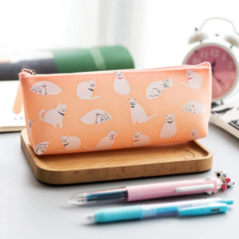 Силиконовый чехол для карандашей с кошкой четырех цветов, школьный материал, простой креативный детский пенал для школы и офиса 
Силиконовый чехол для карандашей с кошкой четырех цветов, школьный материал, простой креативный детский пенал для школы и офиса