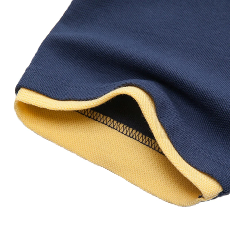 Mannen Zomer Grijs 65% Katoen Enkele Streep Polo Shirt Knop Kleur Korte Zweet Absorberende Skinny Polo Shirt
Mannen Zomer Grijs 65% Katoen Enkele Streep Polo Shirt Knop Kleur Korte Zweet Absorberende Skinny Polo Shirt