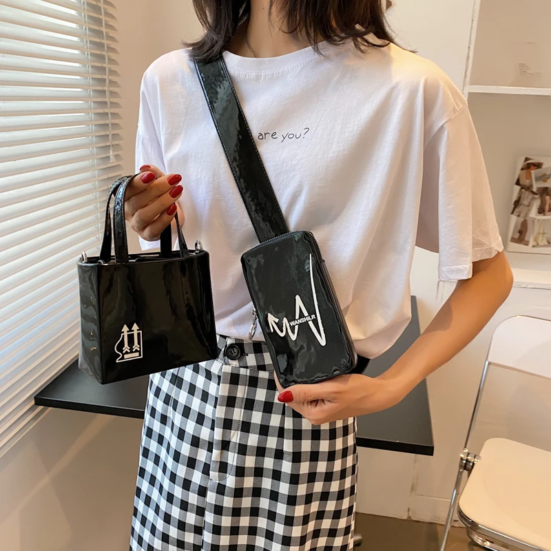 Fashion Bright Leather Wide Shoulder Strap Shoulder Crossbody Women's Purse Bag Sac Main Luxury Designer Handbag Bolso Mujer
Fashion Bright Leather Wide Shoulder Strap Shoulder Crossbody Women's Purse Bag Sac Main Luxury Designer Handbag Bolso Mujer