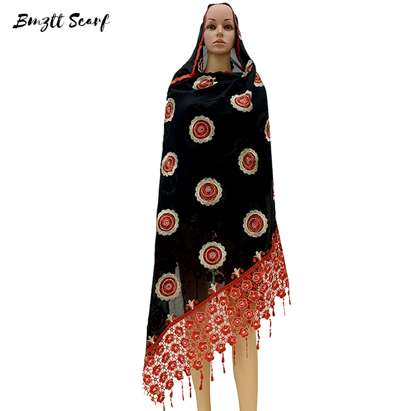2021 Muslim Fashion Women Headscarf Indian Cotton Tassel Hijab Scarf Knit Scarf Shawl Wrap Winter Big Size 215*115CM BF-198
2021 Muslim Fashion Women Headscarf Indian Cotton Tassel Hijab Scarf Knit Scarf Shawl Wrap Winter Big Size 215*115CM BF-198