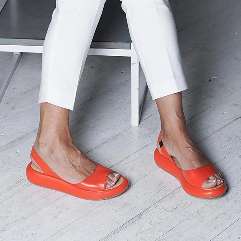 Women Sandals 2021 Summer Women Flat Fish Mouth Sandals Thick Bottom SOft Sole Casual Shoes Ladies Platform Sandals Plus Size 43
Women Sandals 2021 Summer Women Flat Fish Mouth Sandals Thick Bottom SOft Sole Casual Shoes Ladies Platform Sandals Plus Size 43