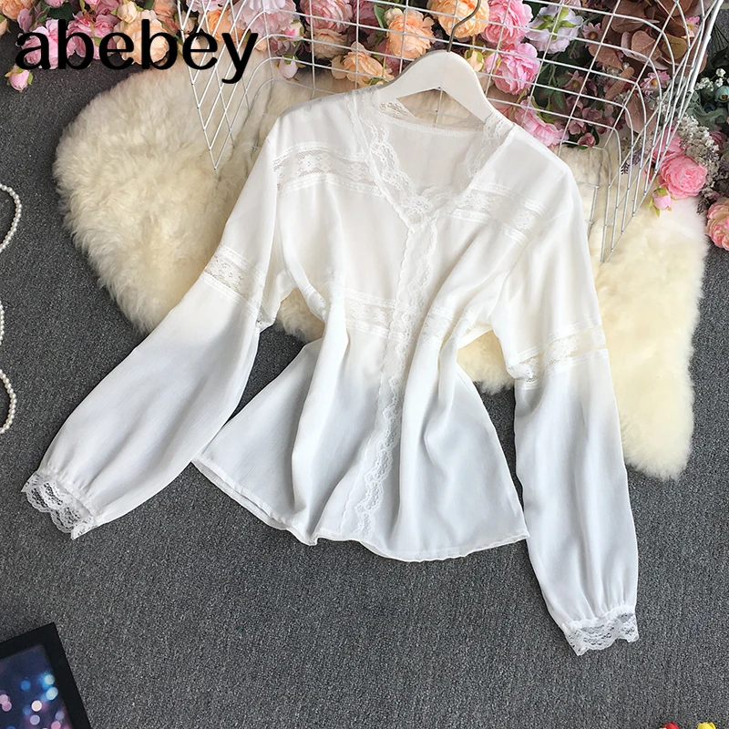 2021 New Spring Autumn Fashion V-Neck long sleeve Shirt lace Agaric edge patchwork high waist pleated loose casual Shirt Top
2021 New Spring Autumn Fashion V-Neck long sleeve Shirt lace Agaric edge patchwork high waist pleated loose casual Shirt Top
