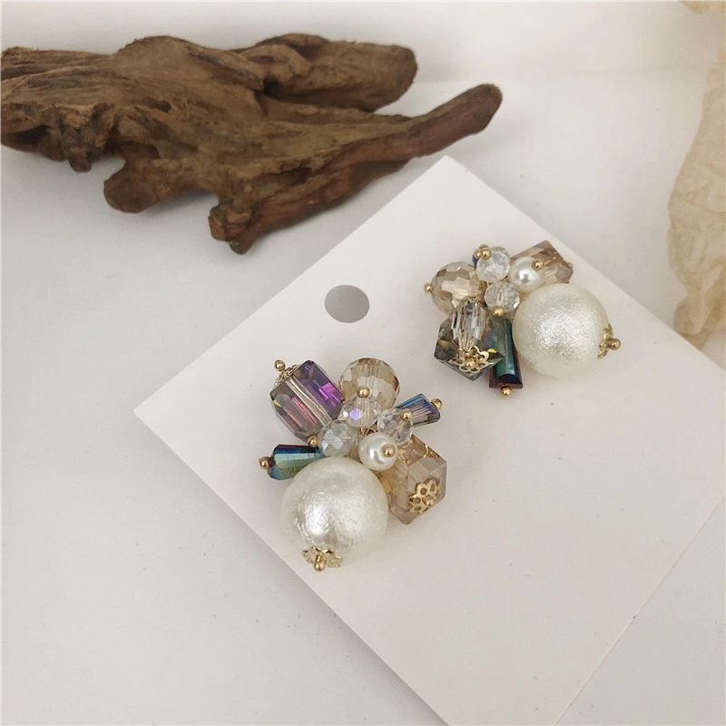 MENGJIQIAO Korean Luxury Fashion Geometric Square Crystal Stud Earrings For Women Elegant Pearl Ball Boucle D'oreille Jewelry
MENGJIQIAO Korean Luxury Fashion Geometric Square Crystal Stud Earrings For Women Elegant Pearl Ball Boucle D'oreille Jewelry