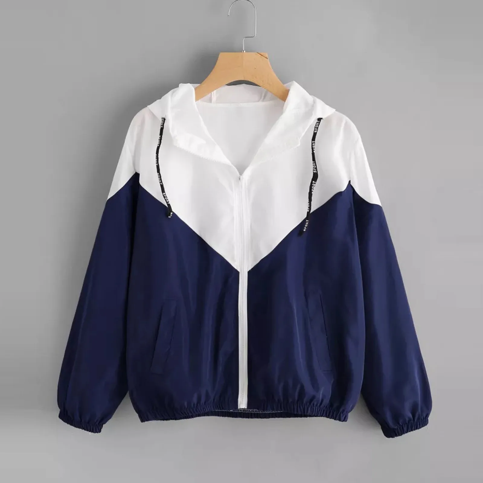 Fashion Womens Long-sleeved Patchwork Hooded Zipper Stitching Contrast Color Windbreaker Loose Coat JacketsChaquetas Mujer#g3
Fashion Womens Long-sleeved Patchwork Hooded Zipper Stitching Contrast Color Windbreaker Loose Coat JacketsChaquetas Mujer#g3
