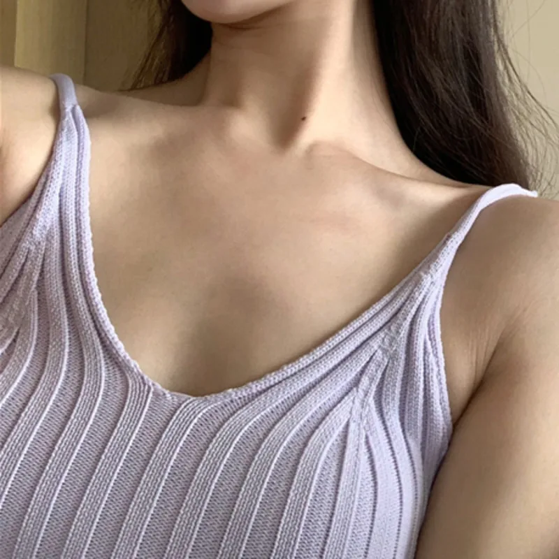 Fashion Women Knitting Camisole Solid Color Short Paragraph Tanks Exposed Navel Stretch Female Slim Top Summer 2021 Jersey Mujer
Fashion Women Knitting Camisole Solid Color Short Paragraph Tanks Exposed Navel Stretch Female Slim Top Summer 2021 Jersey Mujer