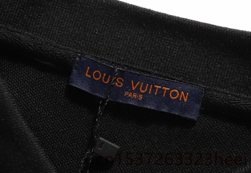 2021 LVwoman woman New Original Brand T Shirt Men Tops Summer Short Sleeve Fashion T-shirt 100% Cotton Mans Tshirt
2021 LVwoman woman New Original Brand T Shirt Men Tops Summer Short Sleeve Fashion T-shirt 100% Cotton Mans Tshirt