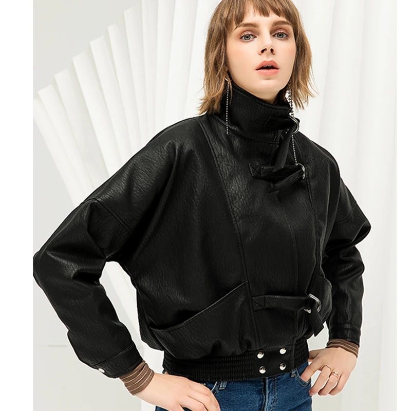 ZCWXM New Women Faux Leather Jacket Casual Loose Batwing Sleeve Washed Motorcycle Fashion Street Pu Leather Coat Biker Jackets
ZCWXM New Women Faux Leather Jacket Casual Loose Batwing Sleeve Washed Motorcycle Fashion Street Pu Leather Coat Biker Jackets