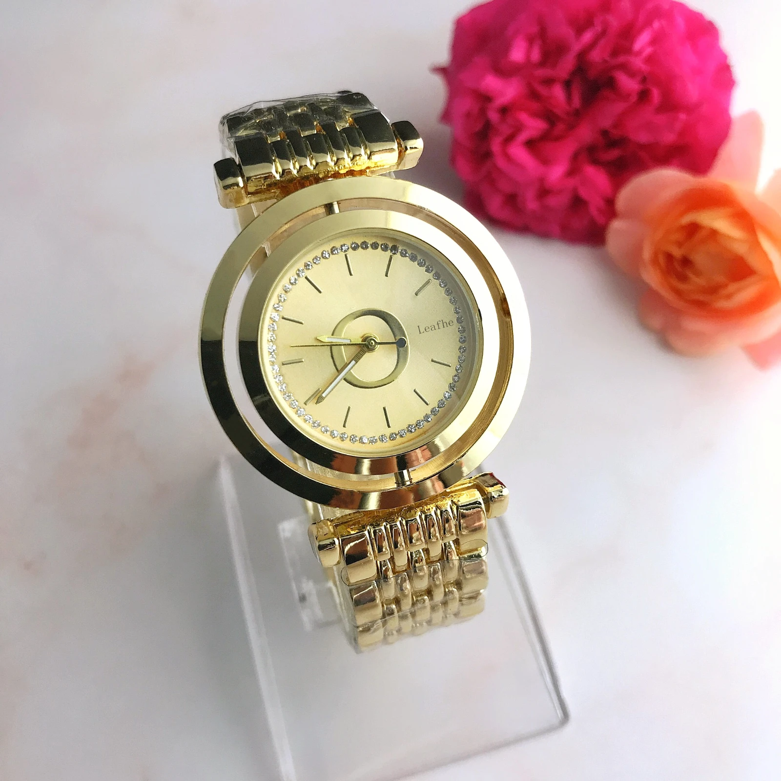 Fashion Women's Watches Gold Silver Rose Strip Nail Style Stainless steel butterfly buckle Quartz Qatch Gift First Choice