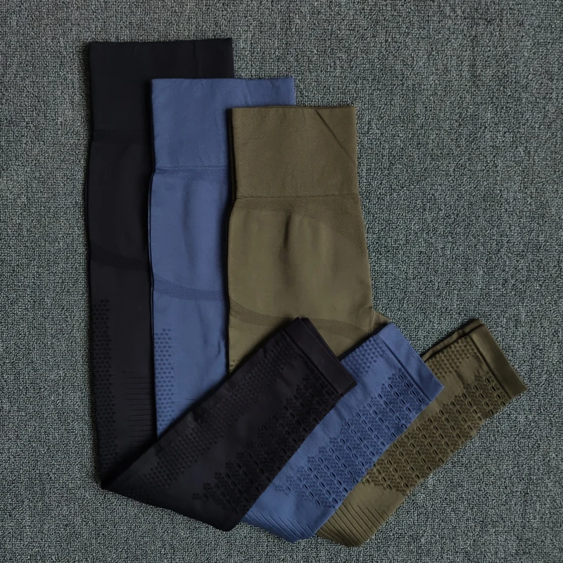 Seamless Women Yoga Set Sports Wear Fitness Clothing Hollow Out Cropped Long Sleeve Shirt High Waist Gym Leggings Sport Suit
Seamless Women Yoga Set Sports Wear Fitness Clothing Hollow Out Cropped Long Sleeve Shirt High Waist Gym Leggings Sport Suit