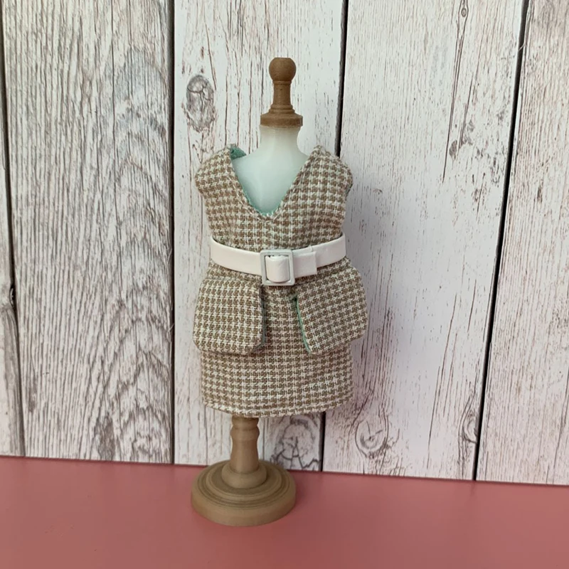 Ob11 baby clothes windbreaker BJD sister head GSC plain body clay hand doll body style coat doll clothes doll accessories
Ob11 baby clothes windbreaker BJD sister head GSC plain body clay hand doll body style coat doll clothes doll accessories
