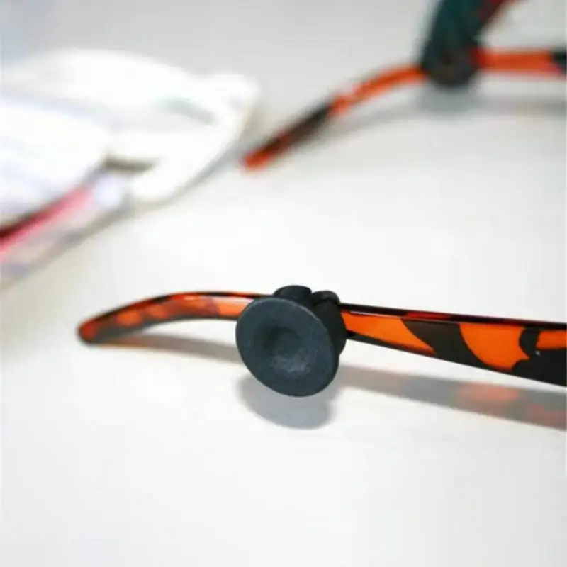 A Pair Of Glasses With Elastic Band Mask Adjuster Liberates Ear Hook Savings Extender And Eyeglass Frame Accessories Protable 
A Pair Of Glasses With Elastic Band Mask Adjuster Liberates Ear Hook Savings Extender And Eyeglass Frame Accessories Protable