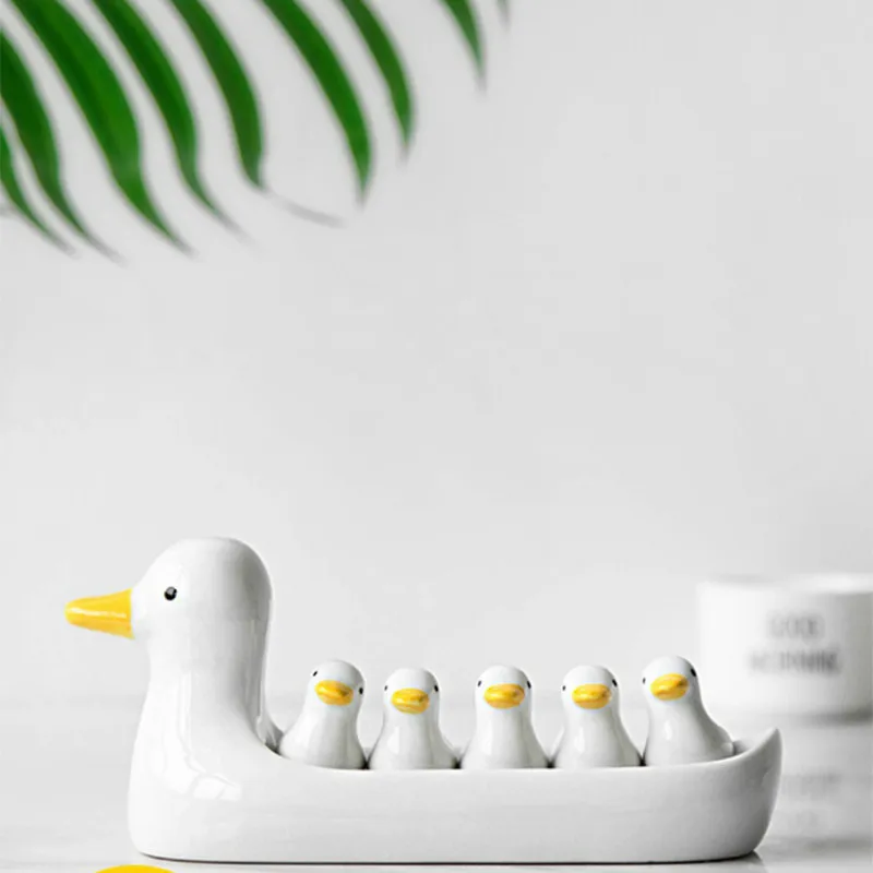 6pcs Japanese creative modern hand-painted cute white duck ceramic chopsticks pillow chopsticks tube gift ornaments set LB41106
6pcs Japanese creative modern hand-painted cute white duck ceramic chopsticks pillow chopsticks tube gift ornaments set LB41106