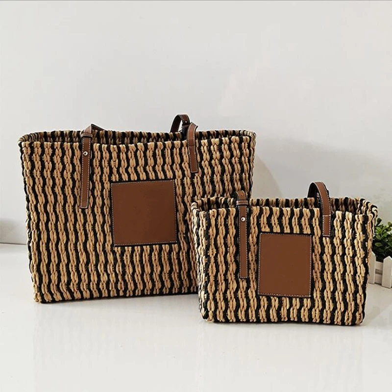 2021 Summer Straw Tote Bags Famous Brand Rattan Weave Women Basket Summer Beach Shoulder Bag Fashion Handmade Lady Handbags 
2021 Summer Straw Tote Bags Famous Brand Rattan Weave Women Basket Summer Beach Shoulder Bag Fashion Handmade Lady Handbags