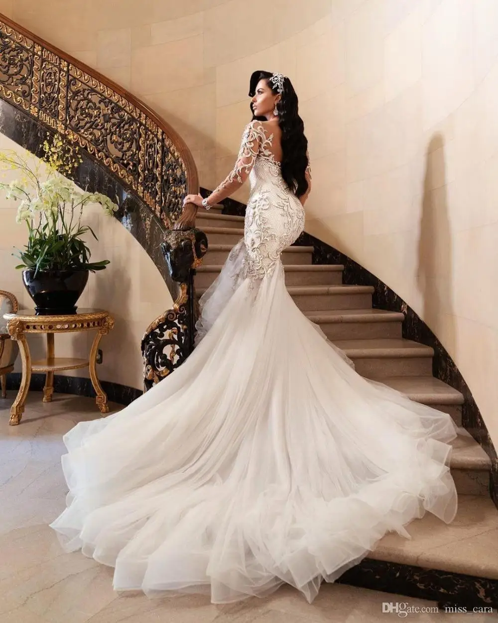 2020 wedding dress Mermaid wedding Gown luxury beading shining vestido de noiva o neck sexy wedding gowns Customised robe mariag
2020 wedding dress Mermaid wedding Gown luxury beading shining vestido de noiva o neck sexy wedding gowns Customised robe mariag