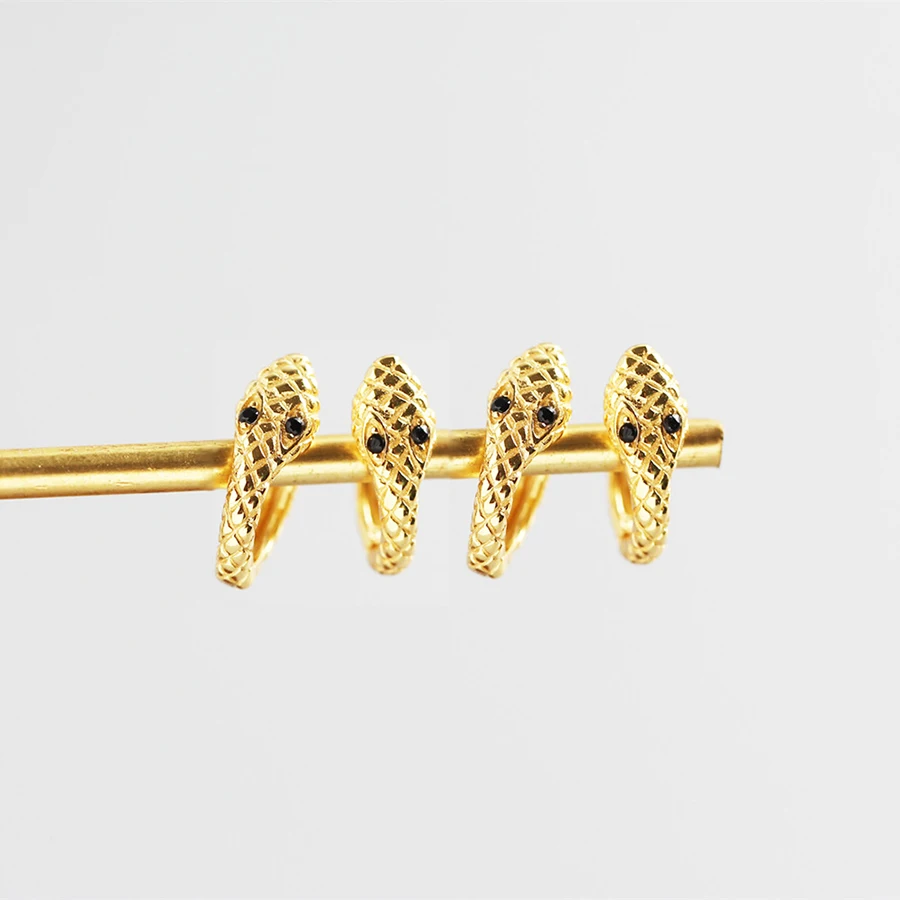 Earrings New earrings European and American trend exaggerated snake-shaped earrings long temperament snake earrings
Earrings New earrings European and American trend exaggerated snake-shaped earrings long temperament snake earrings