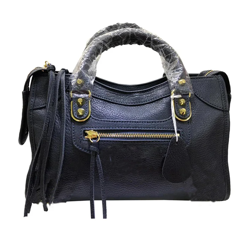 Vintage Tassel Rivet Single Shoulder Bag Crossbody Sheepskin Messenger Bag Women's Large Capacity Handbags Genuine Leather
Vintage Tassel Rivet Single Shoulder Bag Crossbody Sheepskin Messenger Bag Women's Large Capacity Handbags Genuine Leather